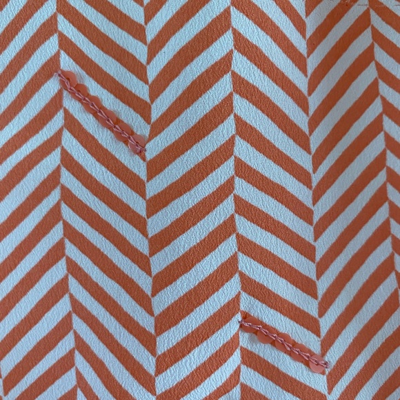 Loft Lightweight Tank Style Blouse XS - Picture 3 of 5